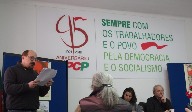 ajuda debate 100anosrevoutubro